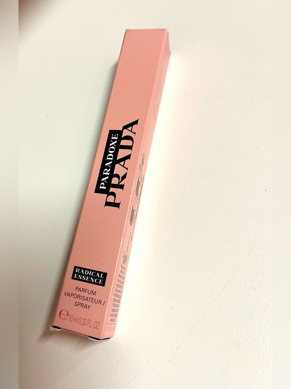Prada, ❤️ Paradoxe Radical Essence Parfum Travel Spray/mini size 10 ml